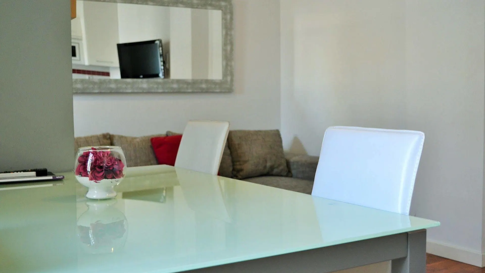 דירה סביליה Terrazas De La Catedral Apartaments ספרד