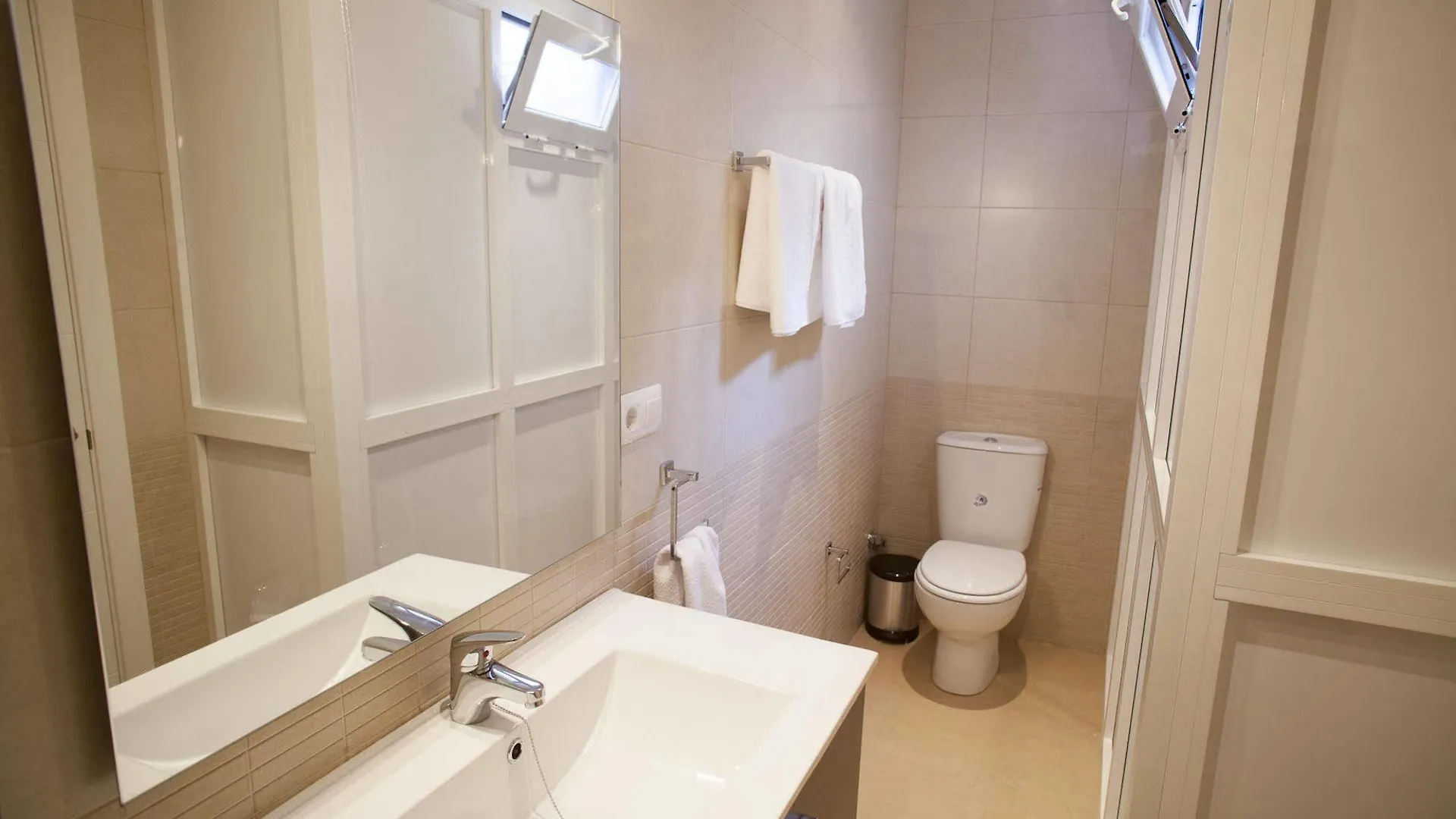 Terrazas De La Catedral Apartment Seville 0*,  Spain