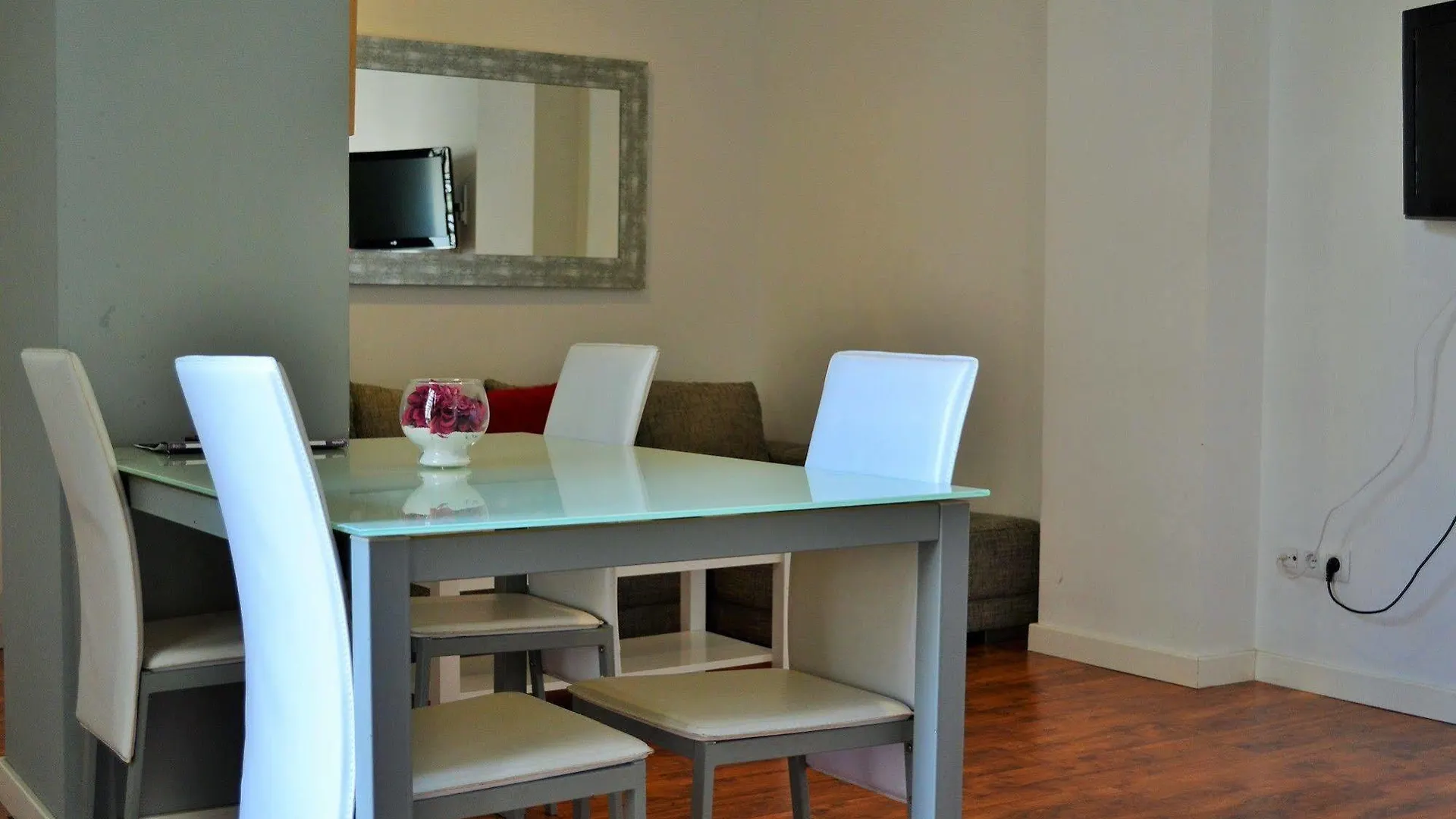 Terrazas De La Catedral Apartment Seville