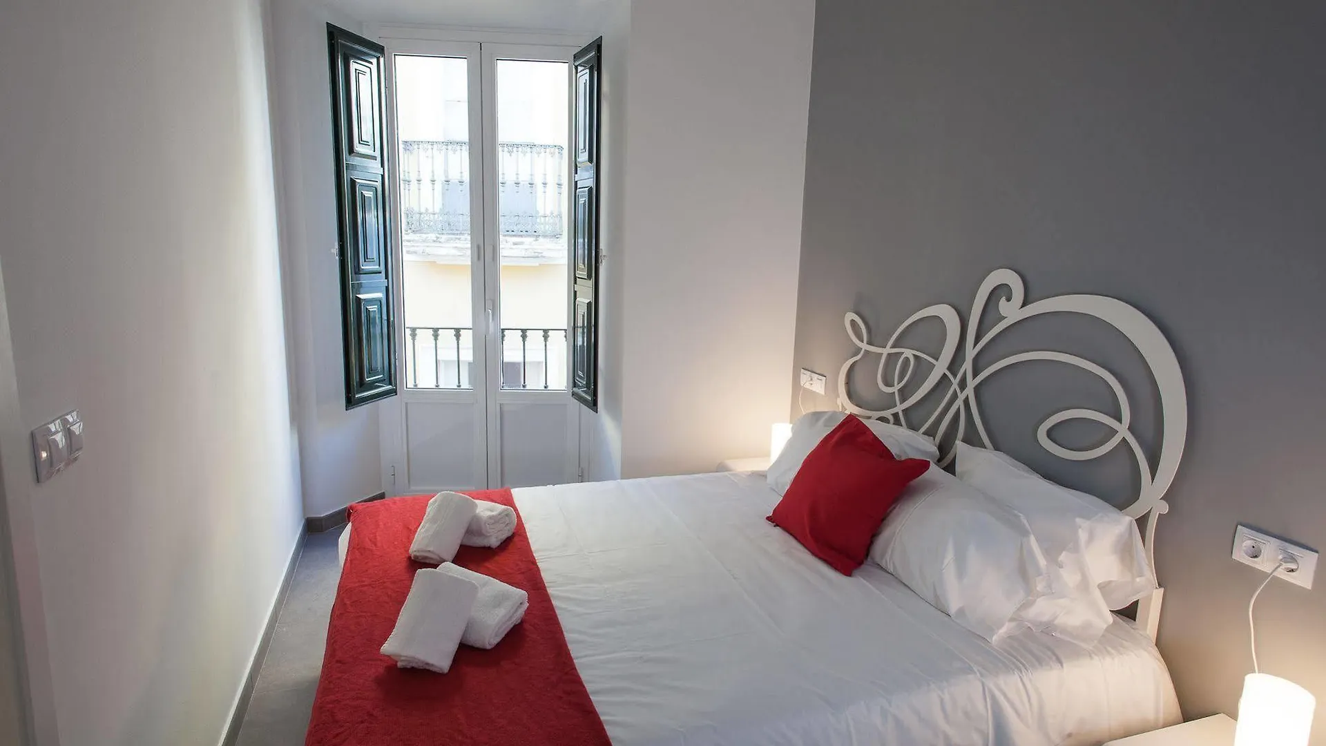 Terrazas De La Catedral Apartment Seville 0*,  Spain